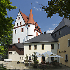 Schloss Schlettau im Sommer