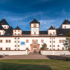 Schloss Augustusburg im Herbst